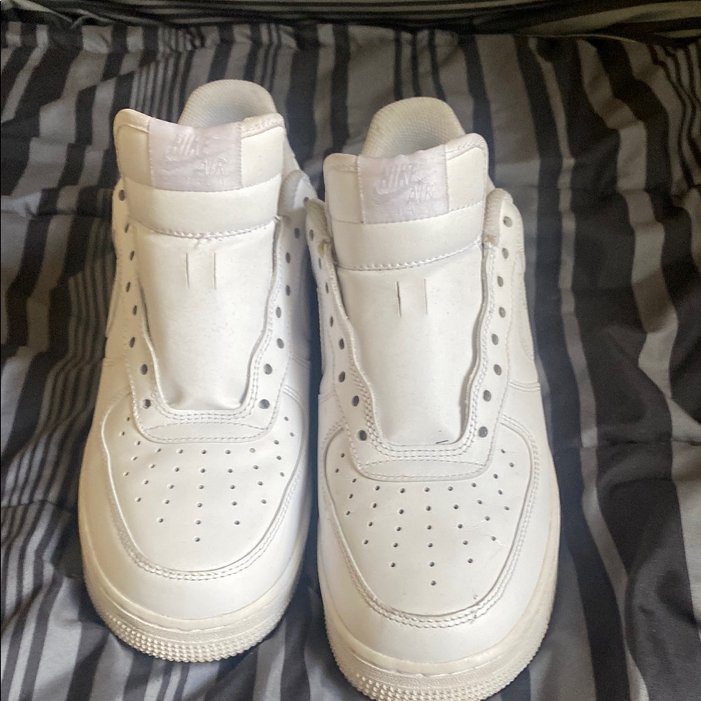 Men’s Nike Air Force 1 White Sneakers